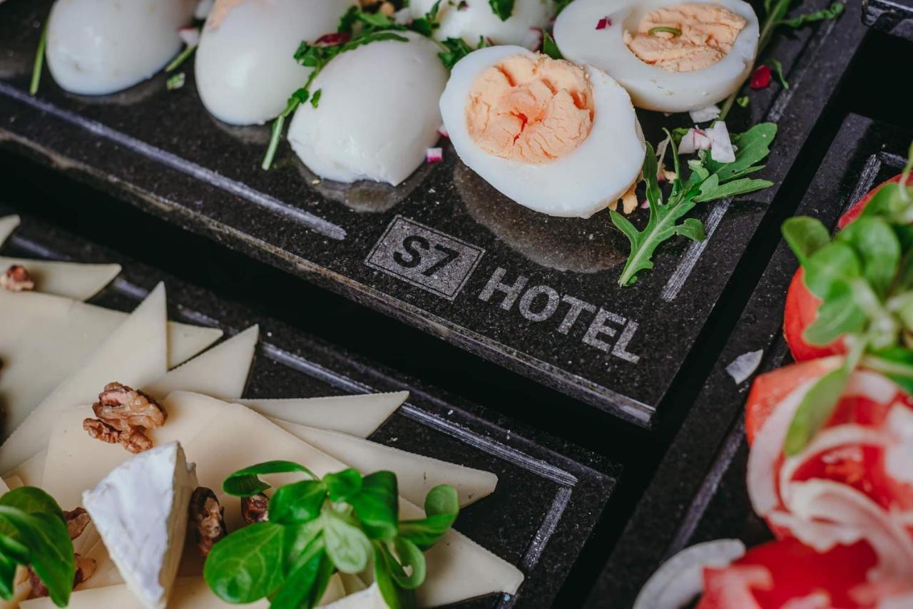 S7 Hotel Kielce Eksteriør billede