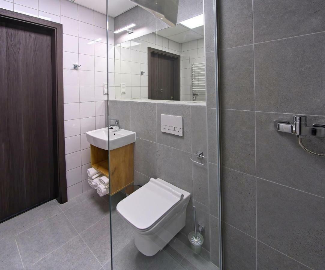 S7 Hotel Kielce Eksteriør billede