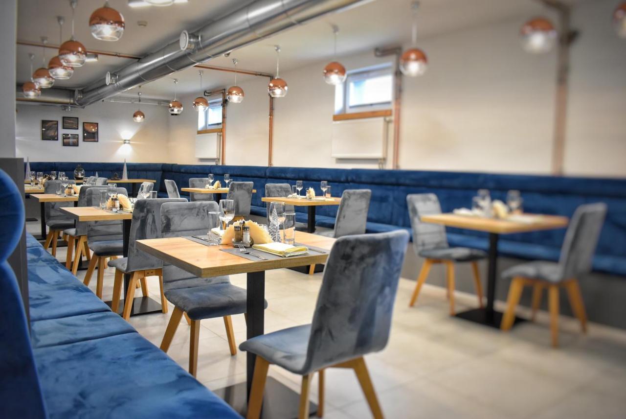 S7 Hotel Kielce Eksteriør billede